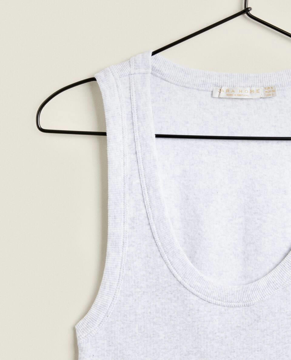 RIBBED T-SHIRT
